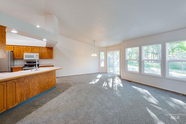 3593 E Eisenhower Dr., Meridian, ID 83642