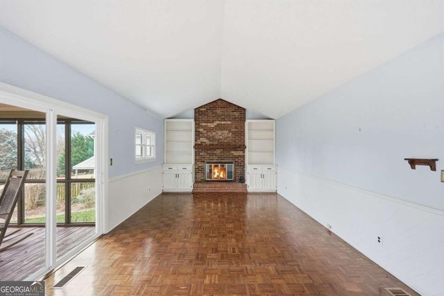 1582 Riverside Drive, Gainesville, GA 30501