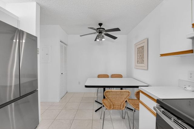 5226 Europa Drive H, Boynton Beach, FL 33437