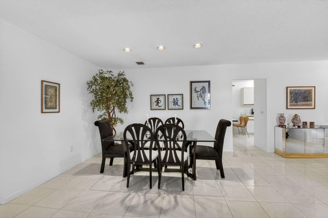 5226 Europa Drive H, Boynton Beach, FL 33437