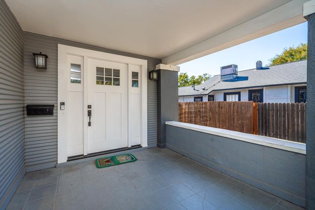 5324 21st Ave, Sacramento, CA 95820
