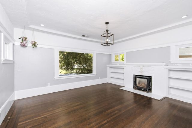 5324 21st Ave, Sacramento, CA 95820