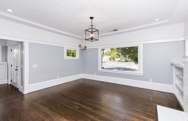 5324 21st Ave, Sacramento, CA 95820