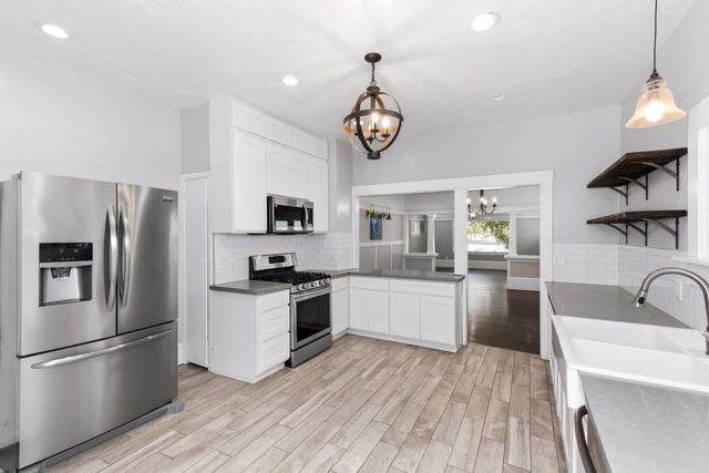 5324 21st Ave, Sacramento, CA 95820
