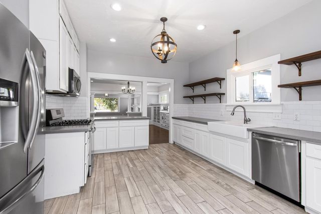5324 21st Ave, Sacramento, CA 95820