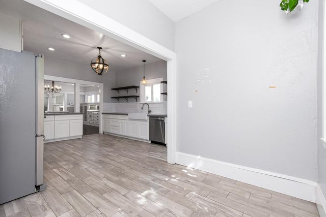 5324 21st Ave, Sacramento, CA 95820