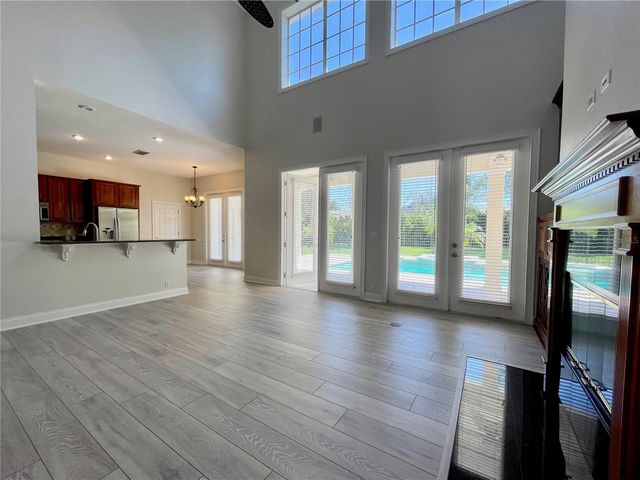8463 TIBET BUTLER DR, Windermere, FL 34786