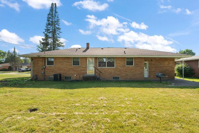 5421 Buchanan Street, Merrillville, IN 46410