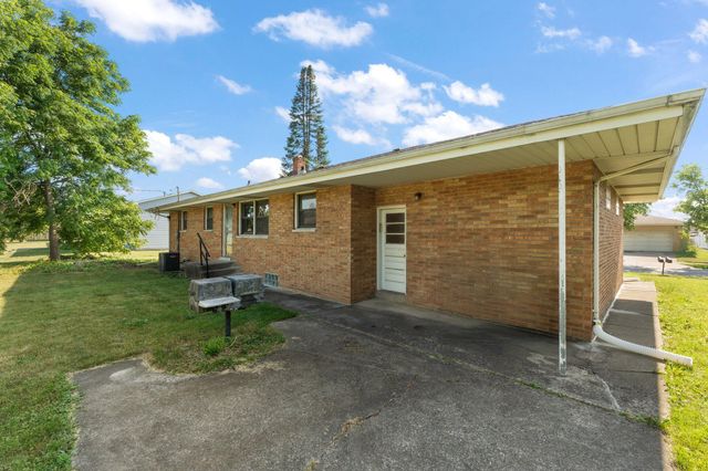 5421 Buchanan Street, Merrillville, IN 46410