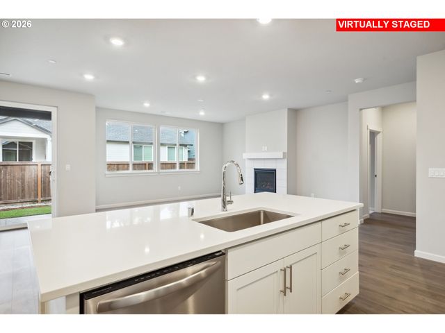 2402 S 3rd Way, Ridgefield, WA 98642