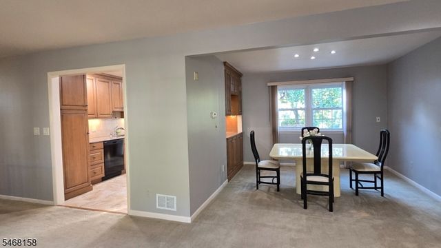 5 Cedar St, Hillsdale Boro, NJ 07642