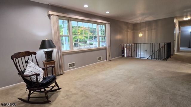 5 Cedar St, Hillsdale Boro, NJ 07642