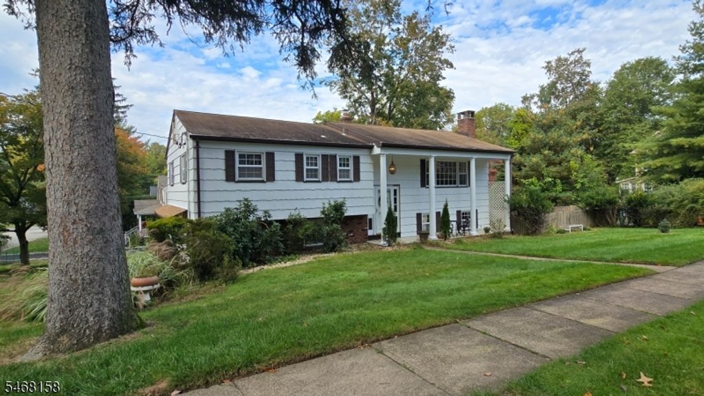 5 Cedar St, Hillsdale Boro, NJ 07642 — photo 2