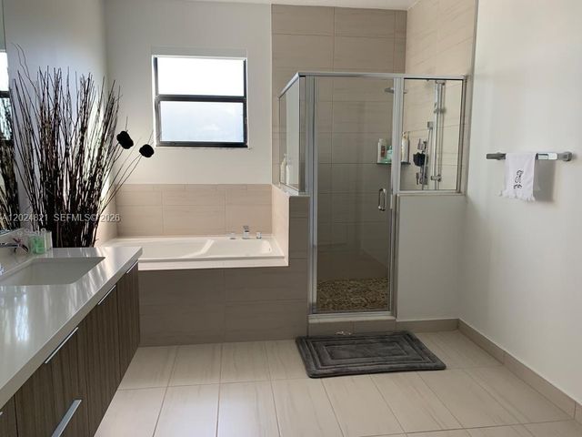 10510 NW 78th Ter 10510, Doral, FL 33178
