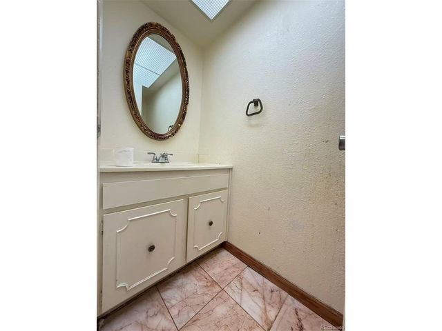 9280 E Nassau Ave, Denver, CO 80237
