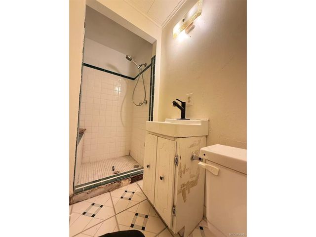 9280 E Nassau Ave, Denver, CO 80237