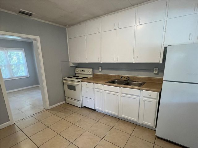 1311 5TH STREET NE, Winter Haven, FL 33881