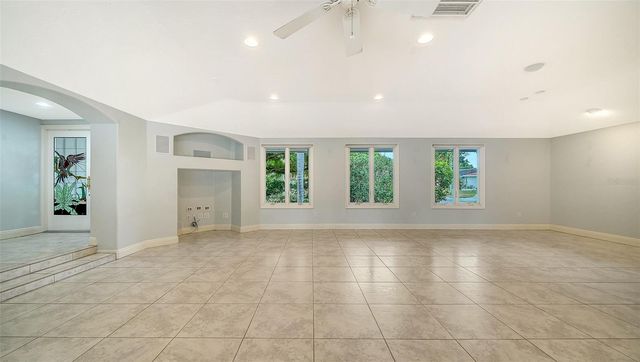 3424 TANGLEWOOD DRIVE, Sarasota, FL 34239