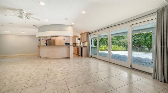 3424 TANGLEWOOD DRIVE, Sarasota, FL 34239
