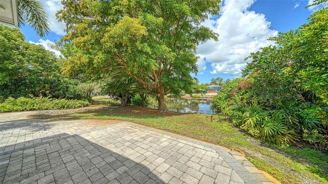 3424 TANGLEWOOD DRIVE, Sarasota, FL 34239