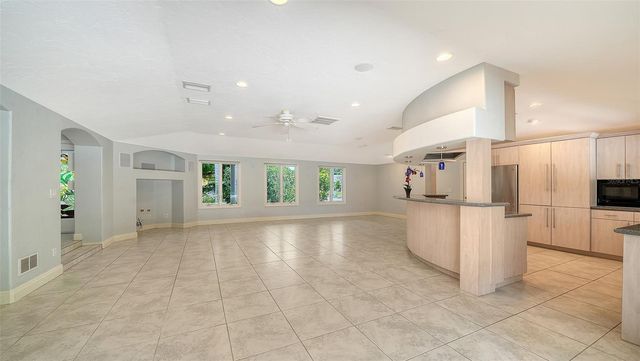 3424 TANGLEWOOD DRIVE, Sarasota, FL 34239