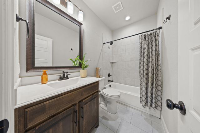 14809 Brown Fox Street, Justin, TX 76247