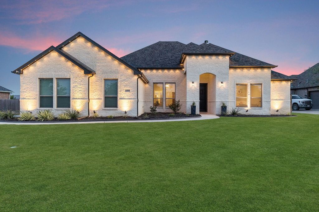 14809 Brown Fox Street, Justin, TX 76247