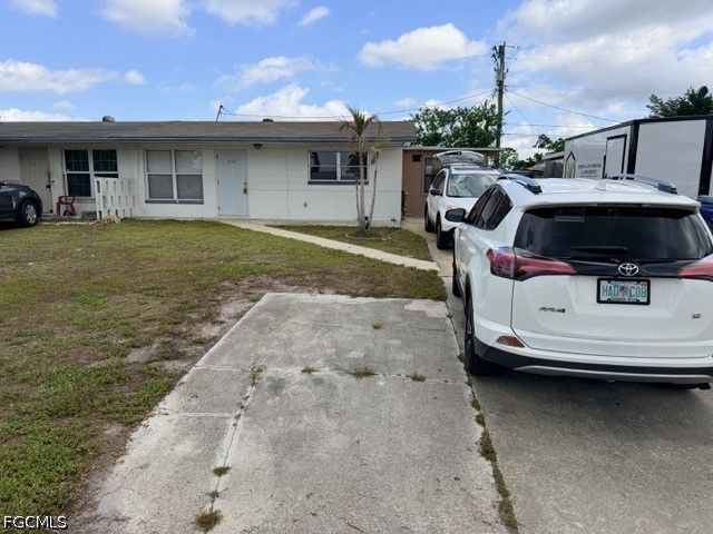 1113 Vineyard ST, Lehigh Acres, FL 33936