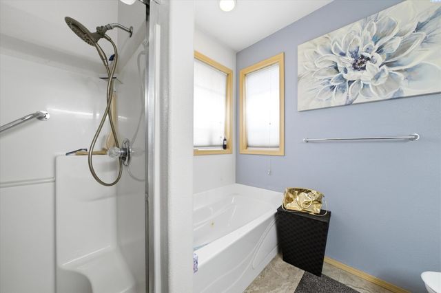 4604 Arabian Lane, Pasco, WA 99301