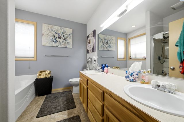 4604 Arabian Lane, Pasco, WA 99301