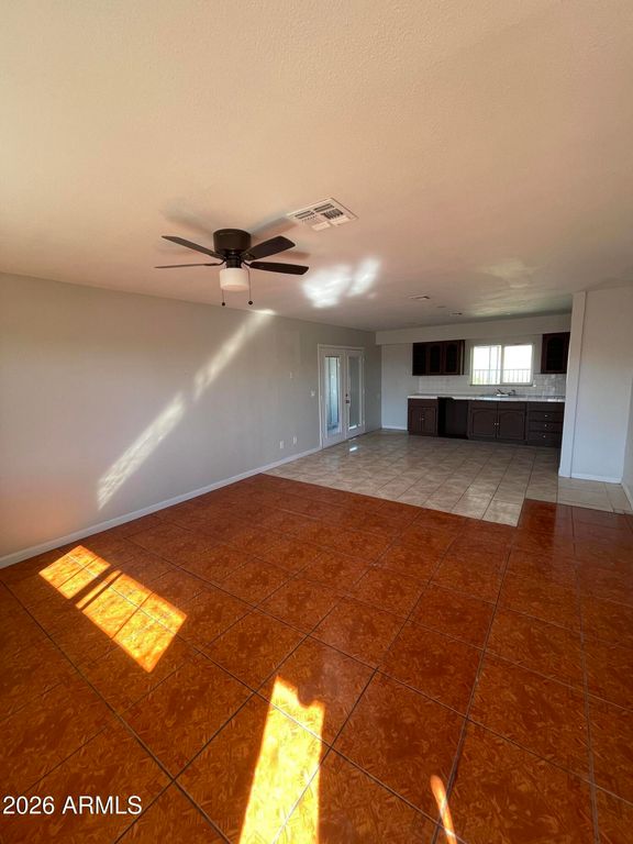 5631 N 67TH Drive, Glendale, AZ 85303 — photo 3