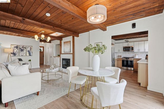 800 Payne Dr, Richmond, CA 94806