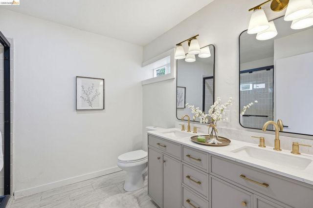 800 Payne Dr, Richmond, CA 94806