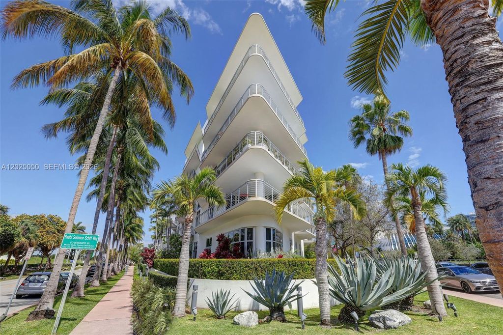 2001 Meridian Avenue 101, Miami Beach, FL 33139