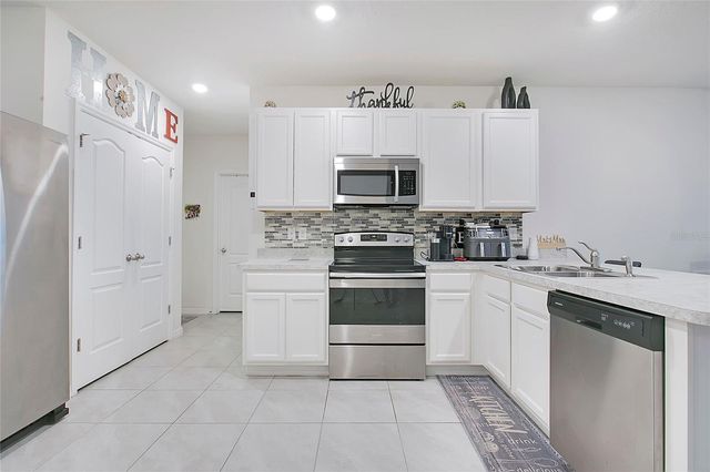 3676 SCARLET OAK DRIVE, St Cloud, FL 34772