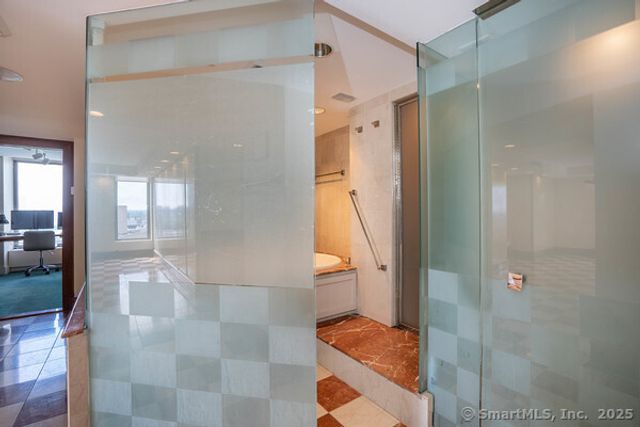1 Gold Street APT 14ABC, Hartford, CT 06103
