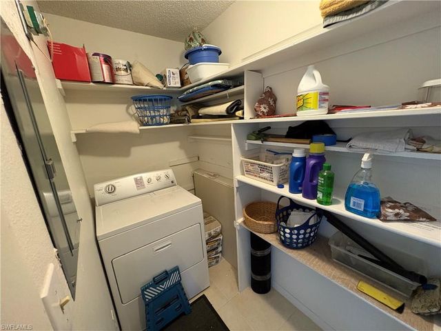 1830 Brantley RD # J1, Fort Myers, FL 33907