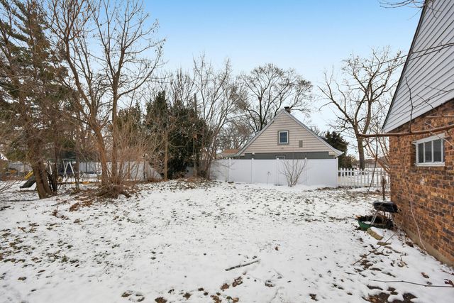 8745 43rd Street, Lyons, IL 60534