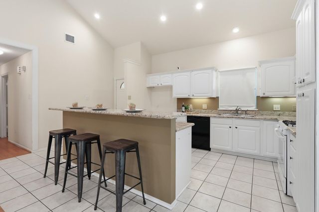45 Night Hawk Place, The Woodlands, TX 77380