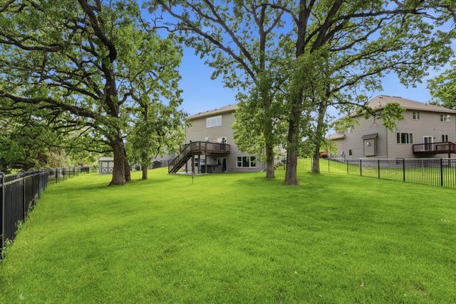 11950 Castle Rock Court N, Champlin, MN 55316