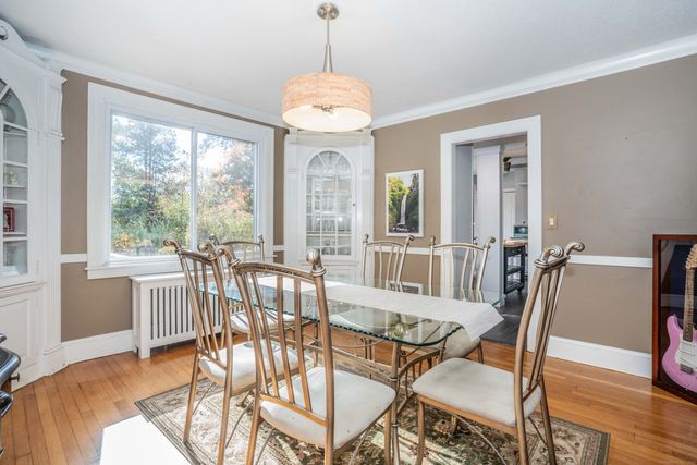 1993 Albany Avenue, West Hartford, CT 06117