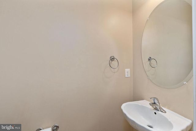 331 THIRD ST, Fredericksburg, VA 22408