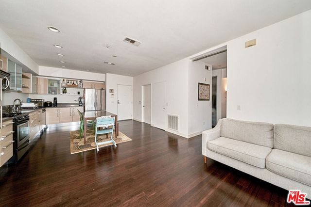 1234 Wilshire Boulevard 531, Los Angeles, CA 90017