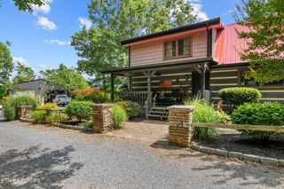 4091 Camp Hollow Rd, Sevierville, TN 37876