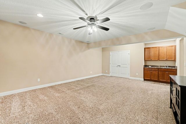 6124 Titleist Lane, Burlington, KY 41005
