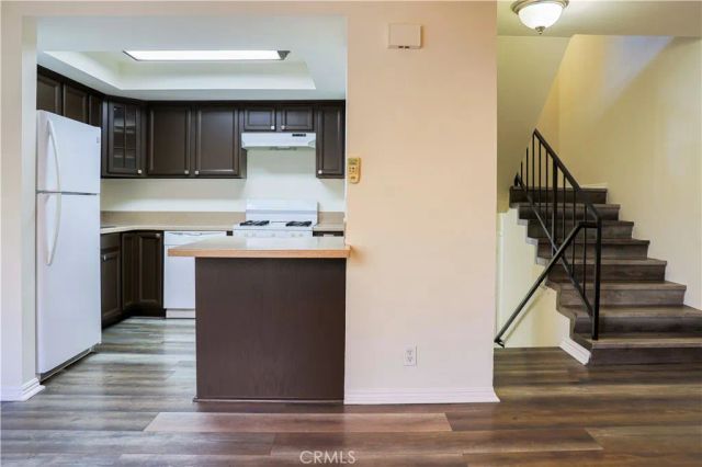 21603 Villa Pacifica Circle 32, Carson, CA 90745