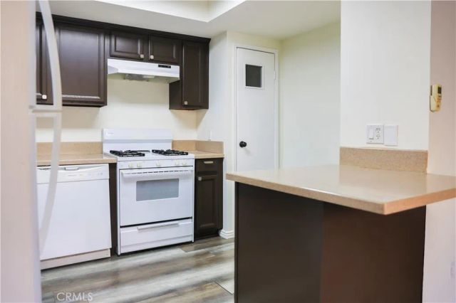 21603 Villa Pacifica Circle 32, Carson, CA 90745