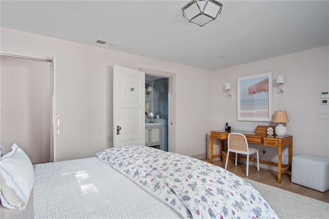 50 Cliff Avenue, Newport, RI 02840