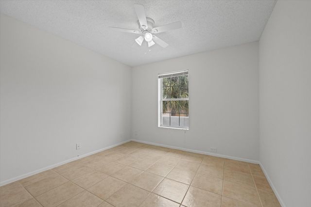 86 Citrus Park Lane, Boynton Beach, FL 33436