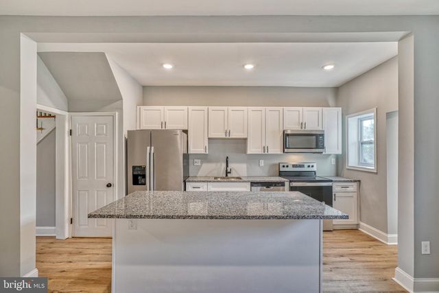 2631 LOYOLA NWAY, Baltimore, MD 21215